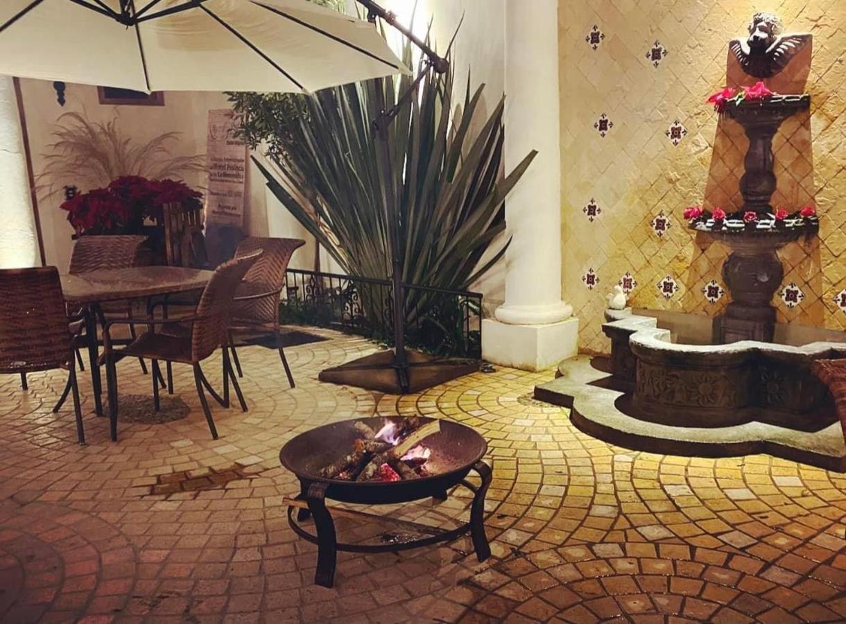 Hotel Provincia ซานกริสโตบัล เด ลาสกาซาส ภายนอก รูปภาพ